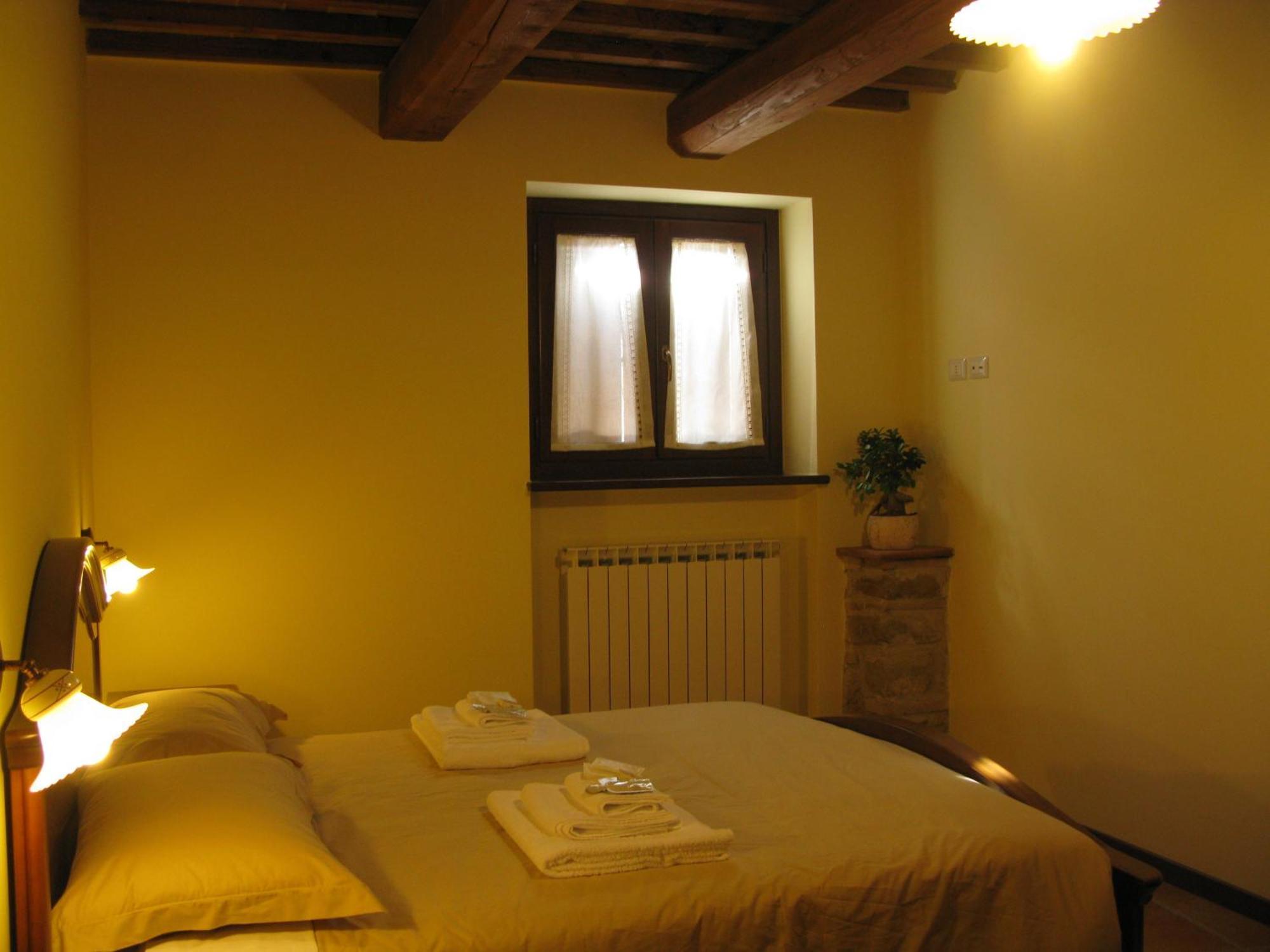 Pietra Maula Agriturismo 카스텔라이몬도 외부 사진