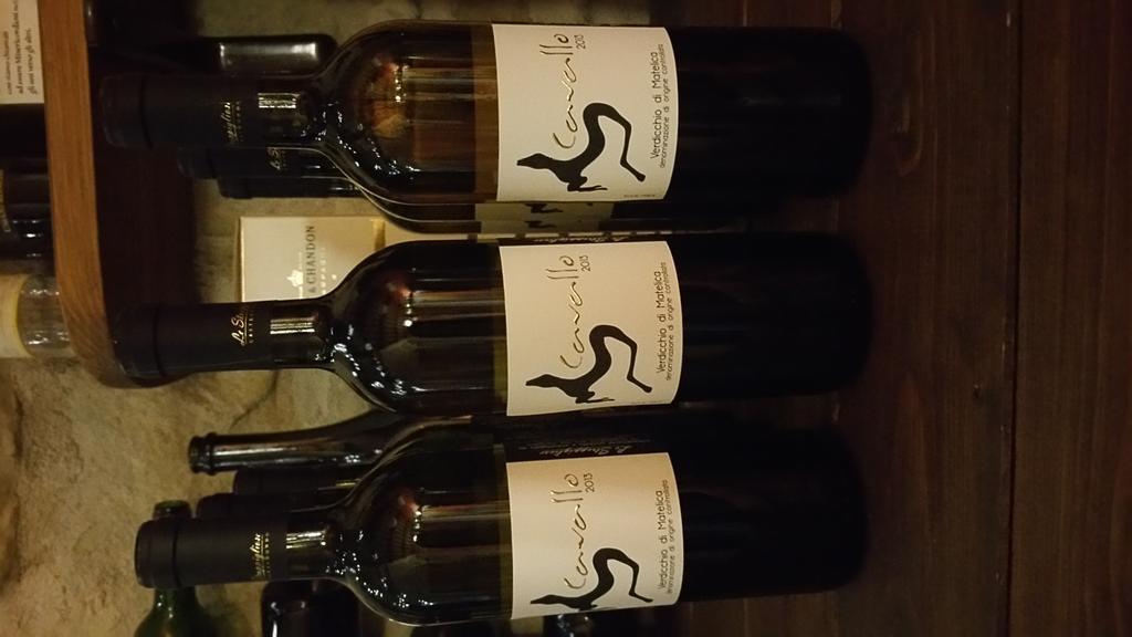 Pietra Maula Agriturismo 카스텔라이몬도 외부 사진