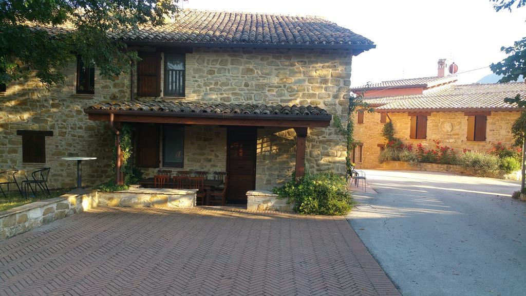 Pietra Maula Agriturismo 카스텔라이몬도 외부 사진