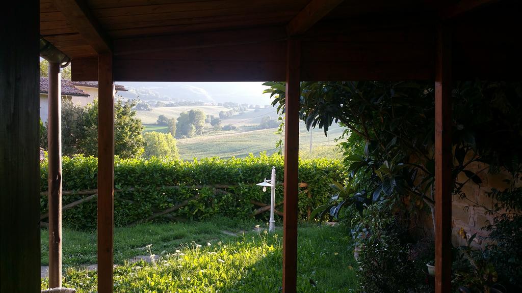 Pietra Maula Agriturismo 카스텔라이몬도 외부 사진