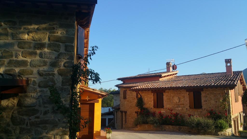 Pietra Maula Agriturismo 카스텔라이몬도 외부 사진